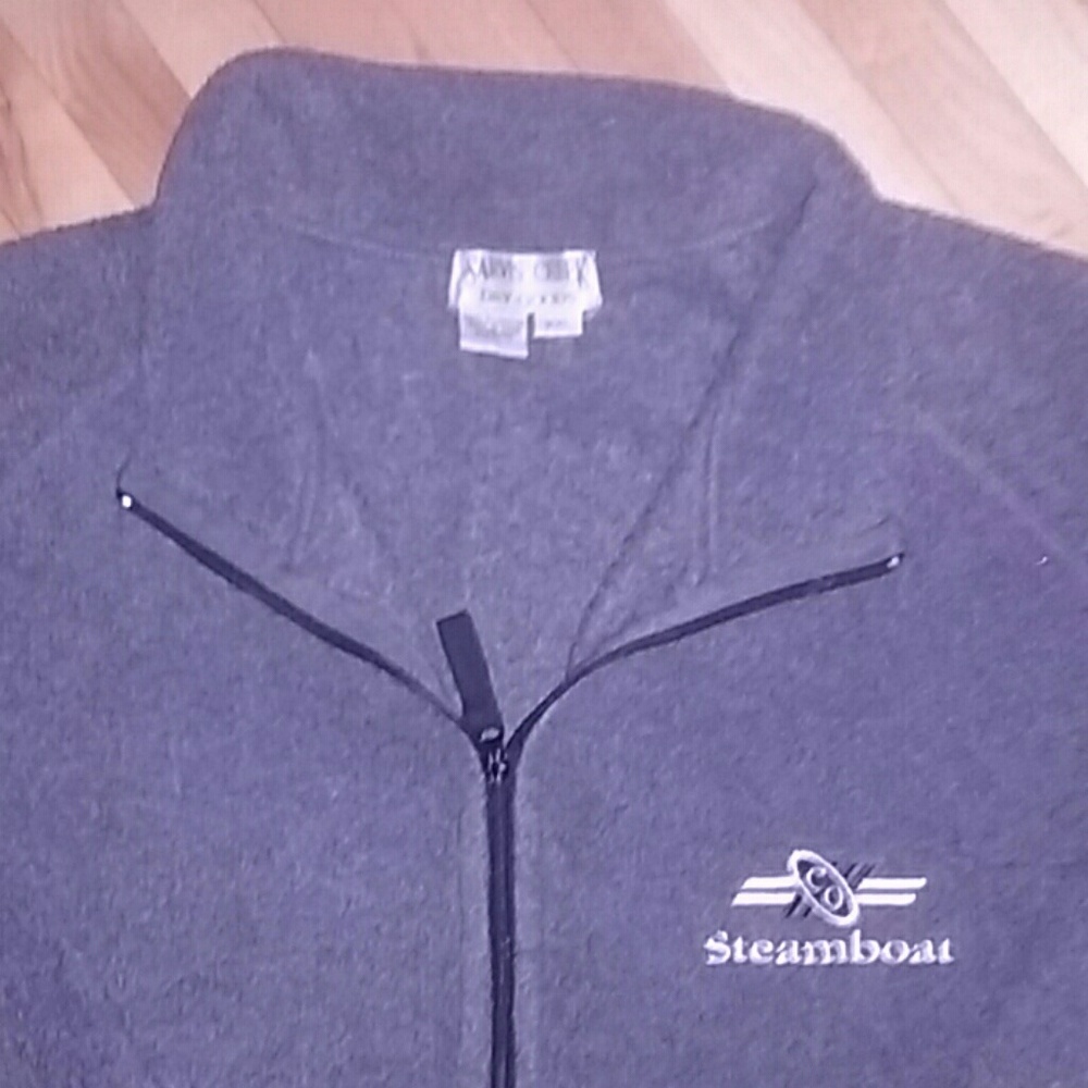 Sweatshirt - Picture 2 of 3
